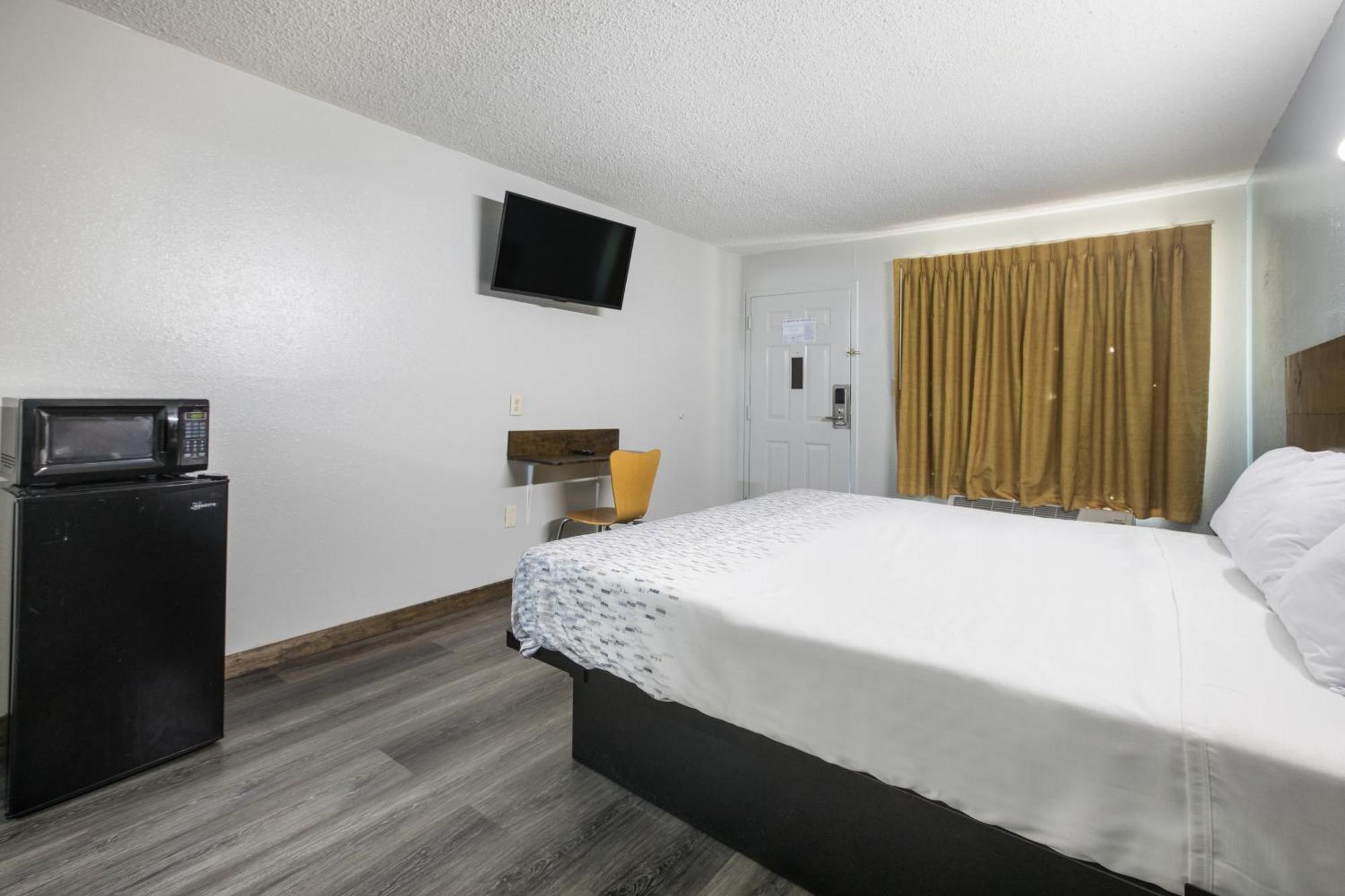 Americas Best Value Inn Stockbridge Quarto foto