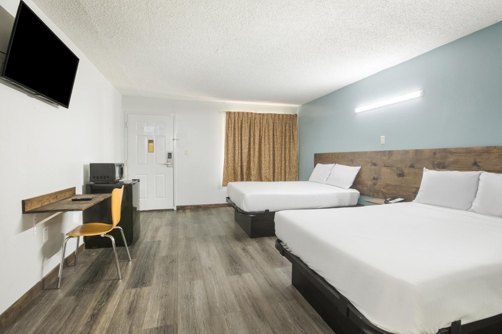 Americas Best Value Inn Stockbridge Quarto foto
