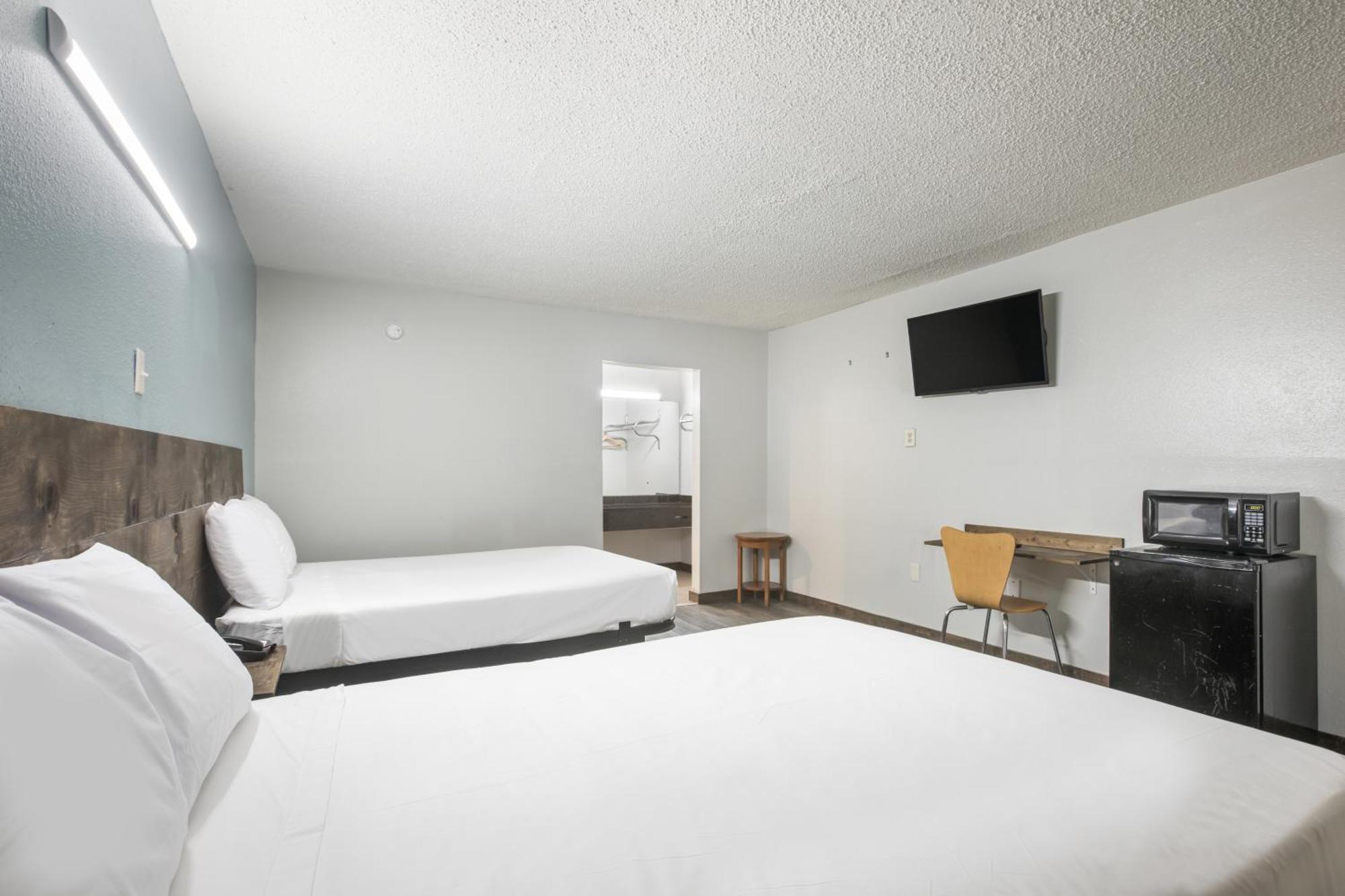 Americas Best Value Inn Stockbridge Quarto foto
