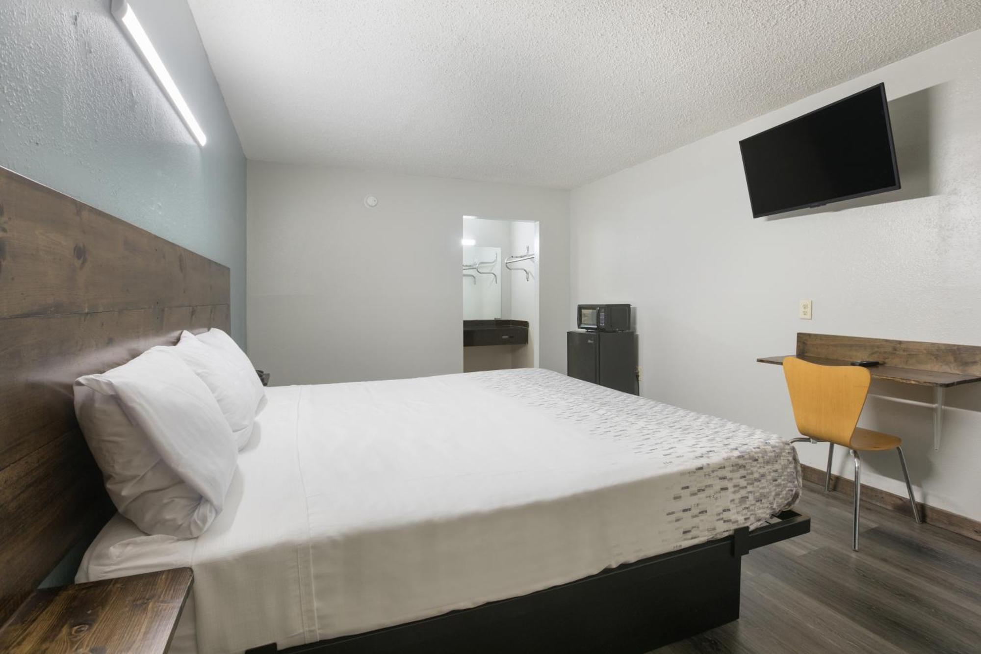 Americas Best Value Inn Stockbridge Quarto foto
