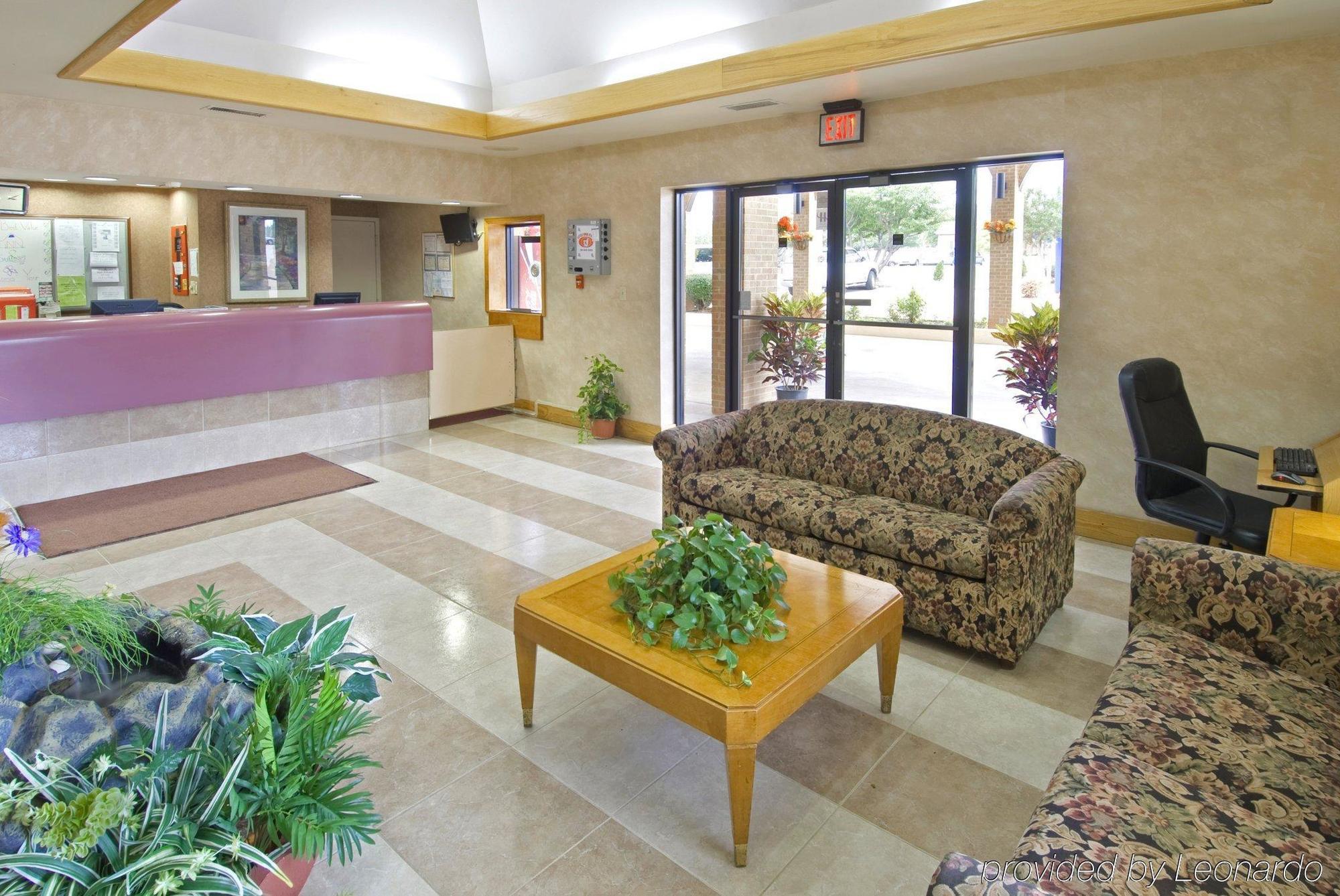 Americas Best Value Inn Stockbridge Interior foto
